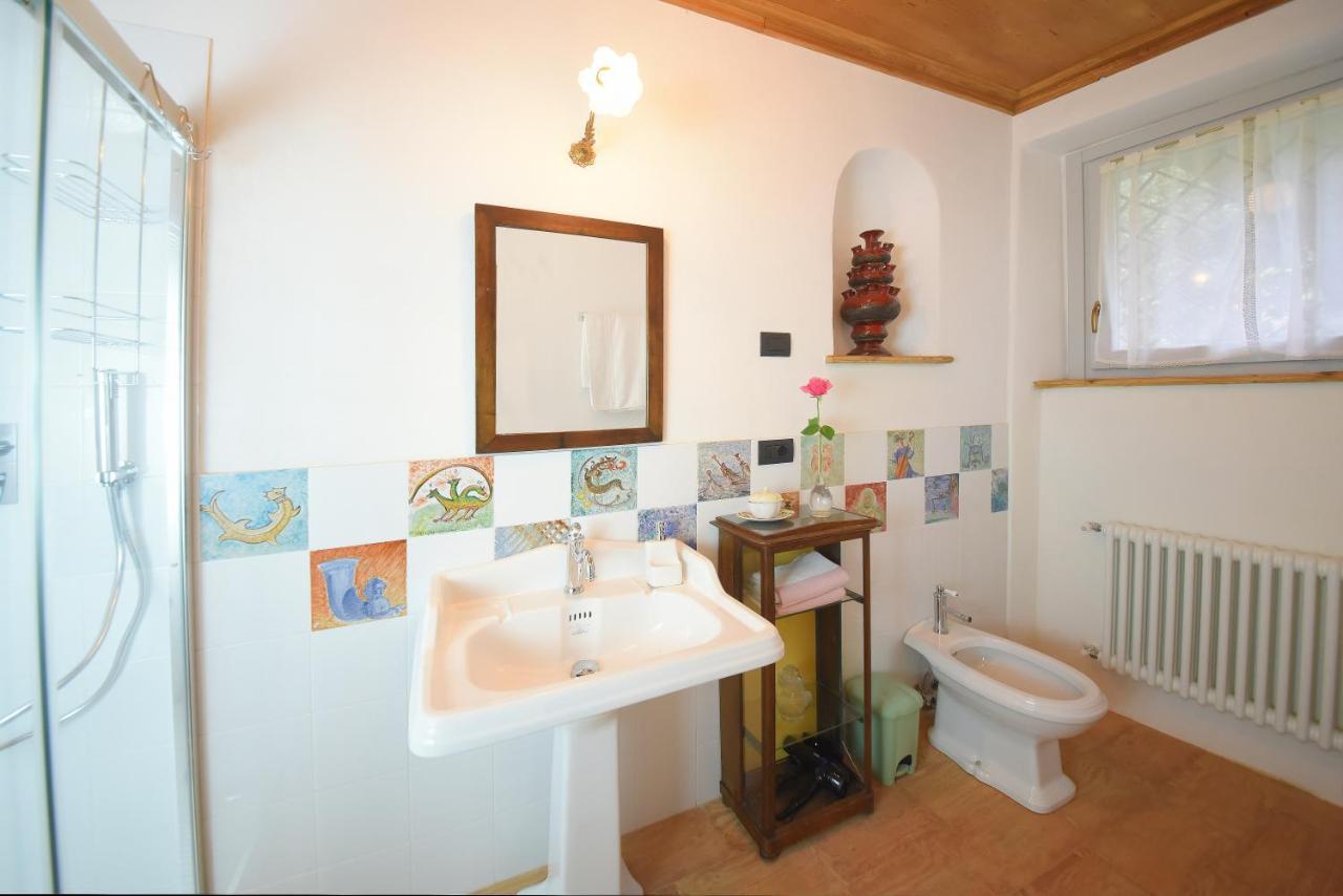 Piano Nobile Al Roseto Del Drago Villa San Bernardo  ภายนอก รูปภาพ