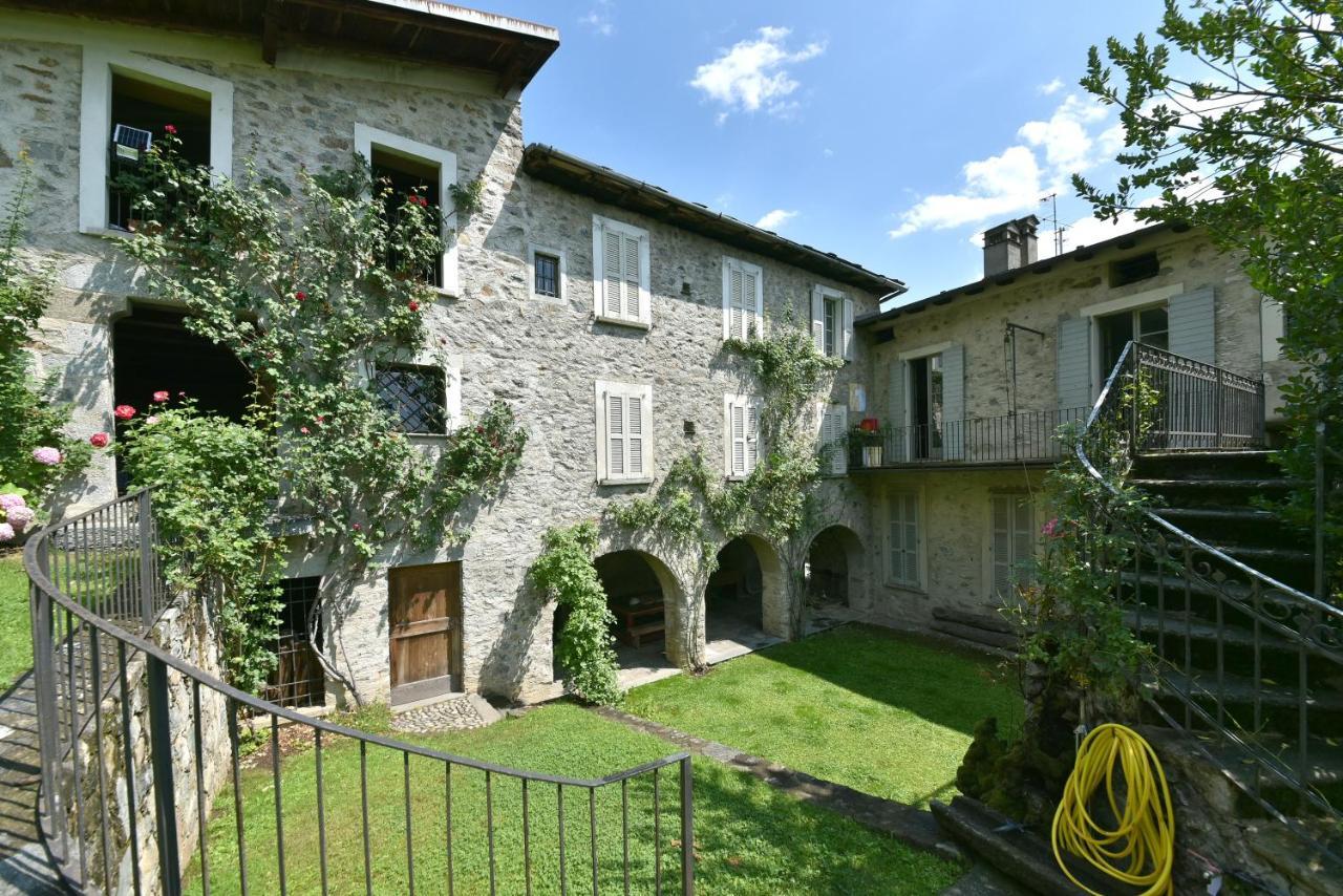 Piano Nobile Al Roseto Del Drago Villa San Bernardo  ภายนอก รูปภาพ