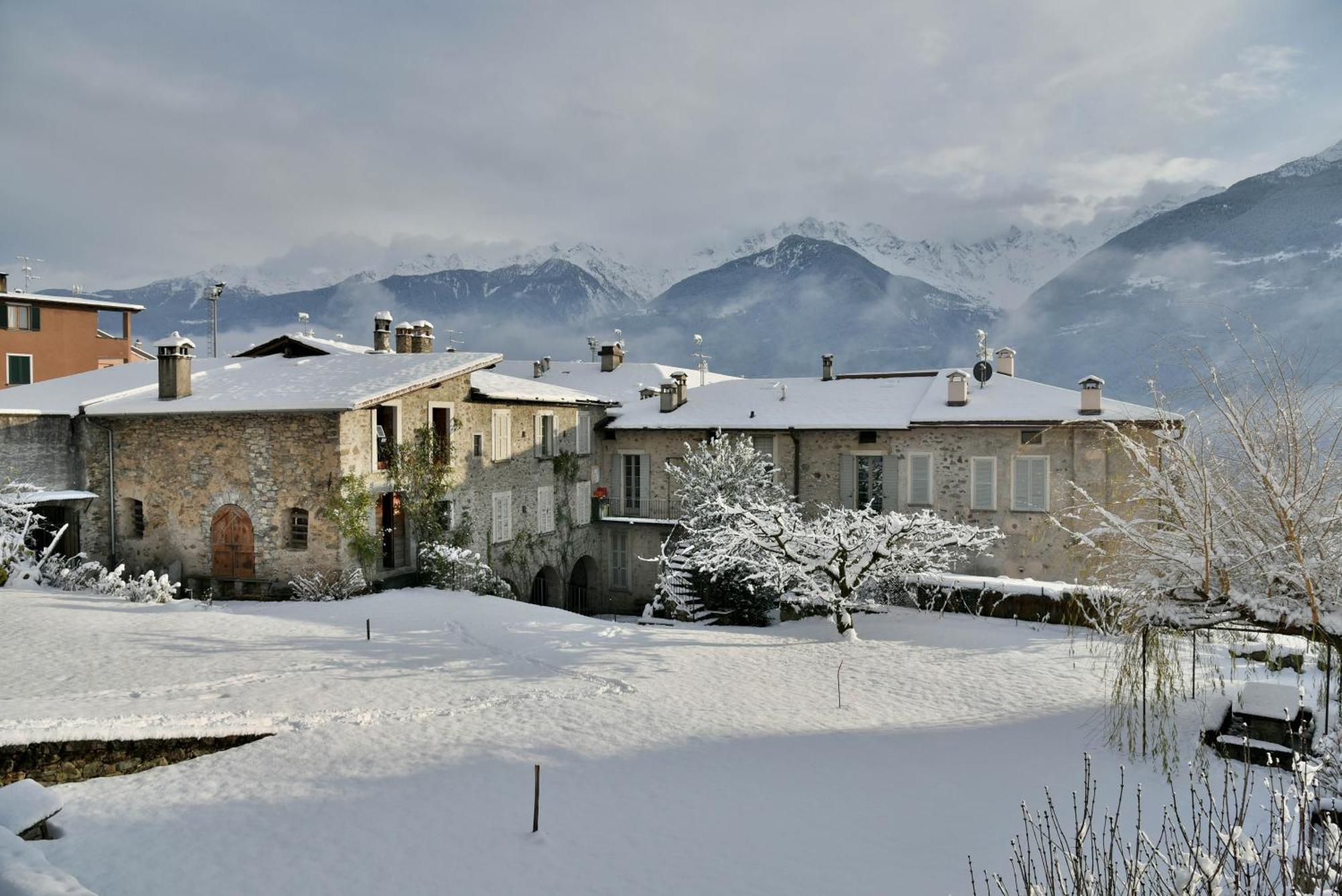 Piano Nobile Al Roseto Del Drago Villa San Bernardo  ภายนอก รูปภาพ