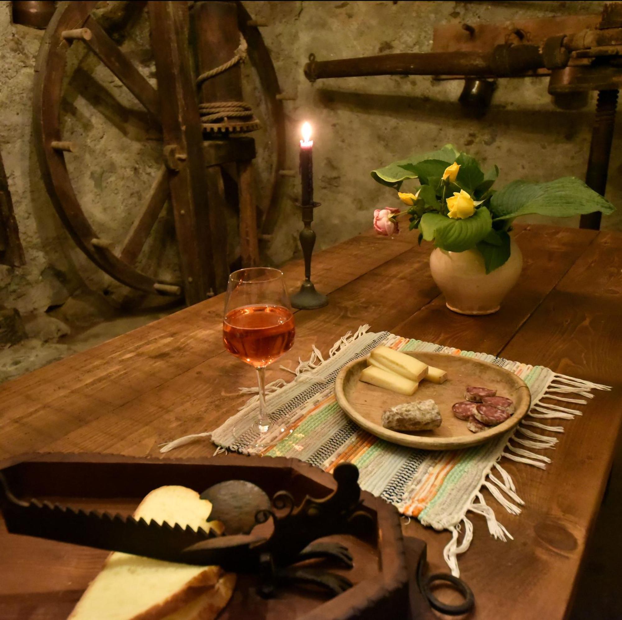 Piano Nobile Al Roseto Del Drago Villa San Bernardo  ภายนอก รูปภาพ