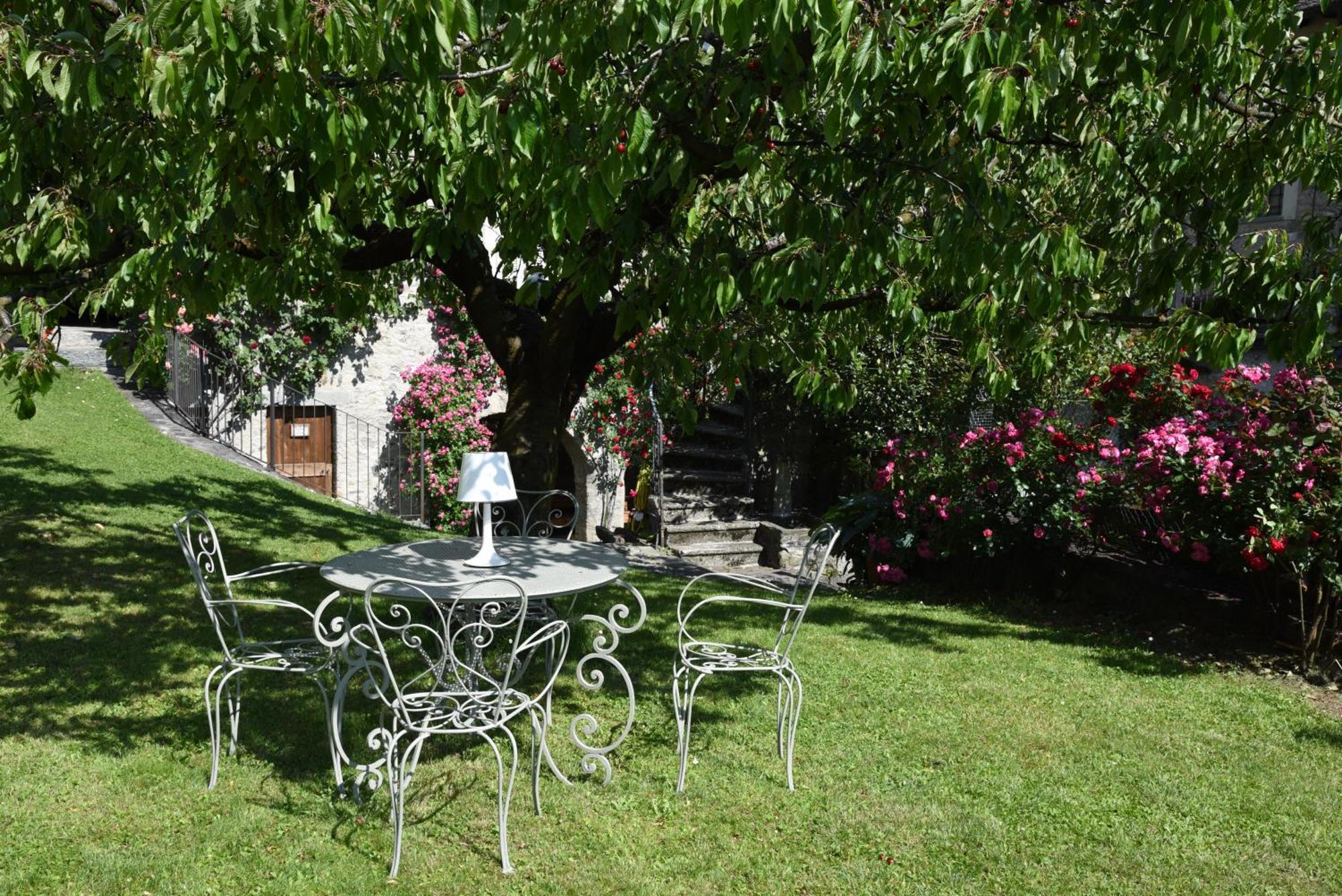 Piano Nobile Al Roseto Del Drago Villa San Bernardo  ภายนอก รูปภาพ