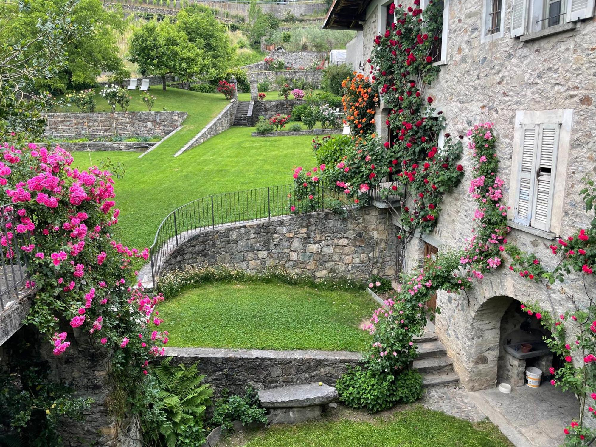 Piano Nobile Al Roseto Del Drago Villa San Bernardo  ภายนอก รูปภาพ